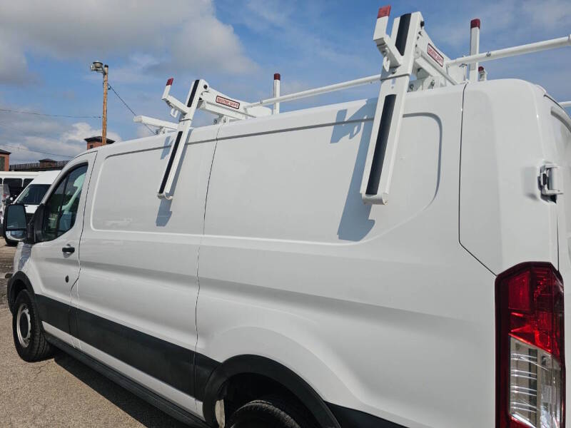 ford transit van 2023 1FTBW1Y84PKA20743 image ford transit van 2023 1FTBW1Y84PKA20743 image